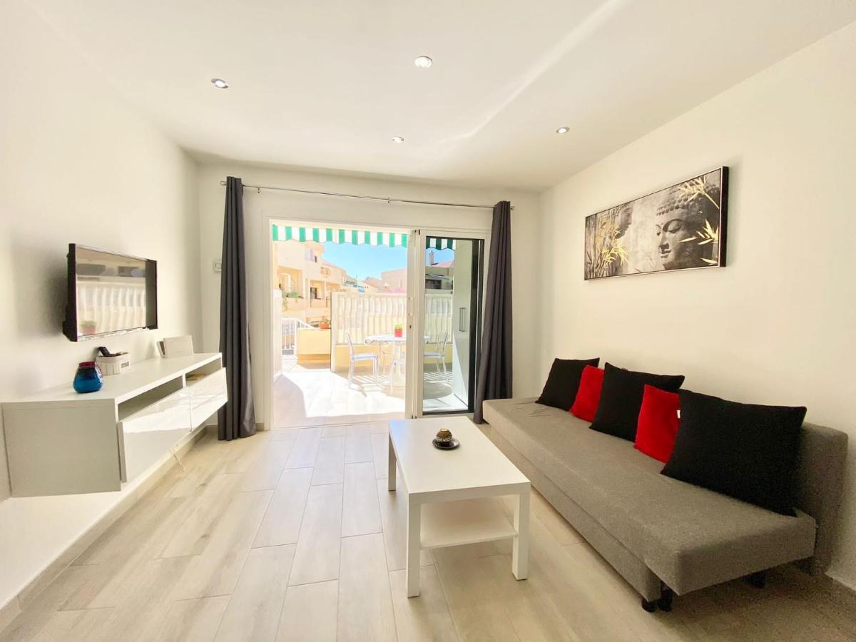 Maraverde Holiday Apartment By Altamarhomes Адехе Екстериор снимка
