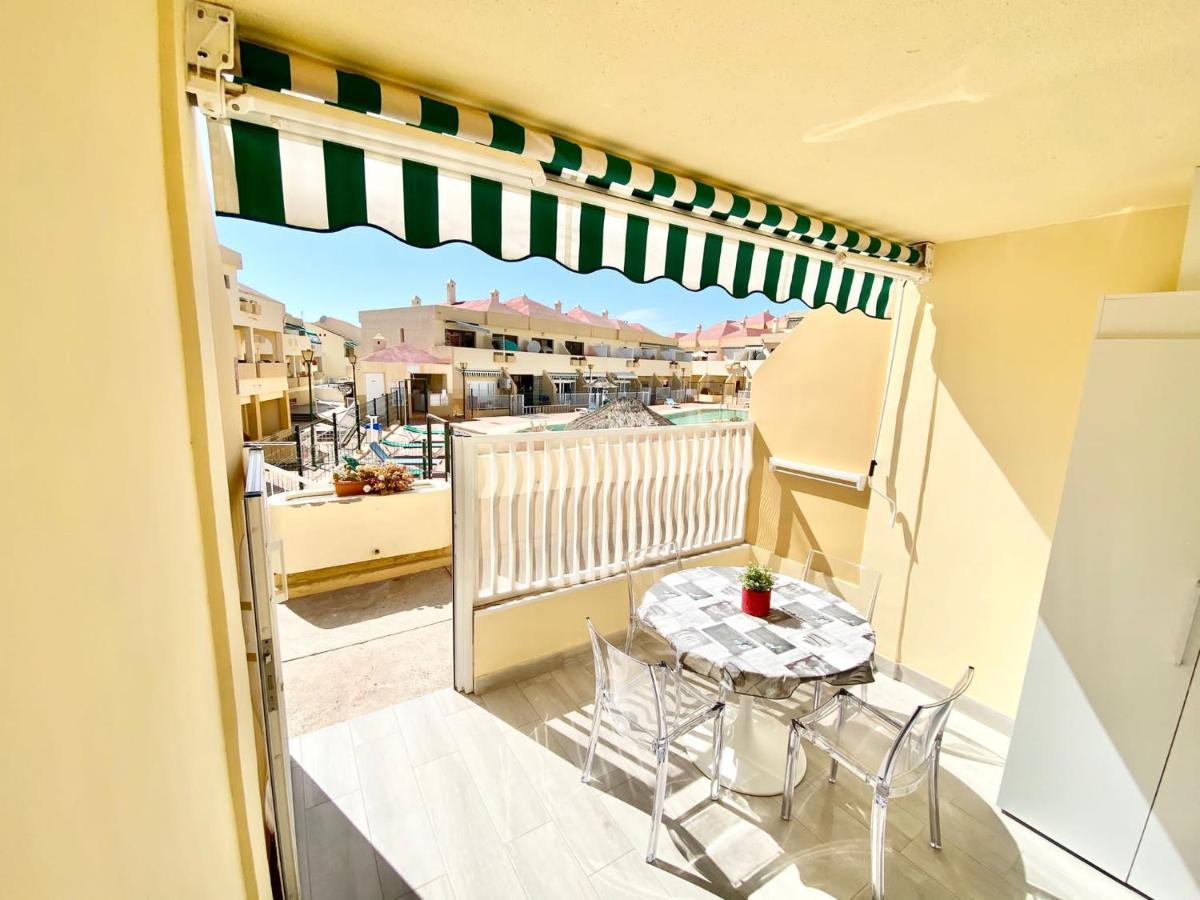 Maraverde Holiday Apartment By Altamarhomes Адехе Екстериор снимка